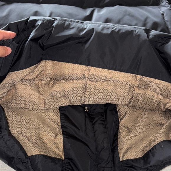 RARE EUC Black Puffer Faux Fur Collar Leather Pocket Trim/Shoulder by COACH - Picture 15 of 16